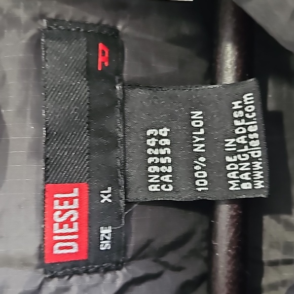Diesel, downfilled puffer vest - Picture 3 of 8